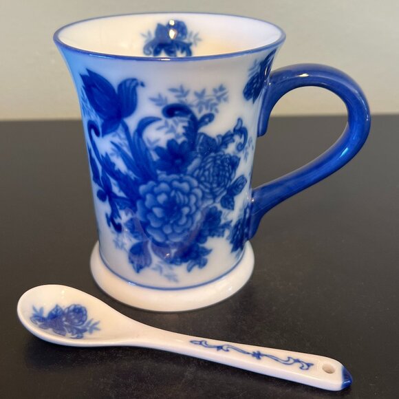 Vintage Flow Blue Transferware Floral Porcelain Cup Mug w/ Spoon ~ Cobalt Blue - Picture 4 of 14